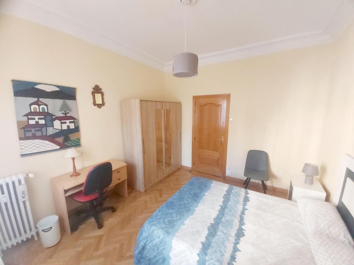 Ferienwohnung Apartamento En Retiro Madrid Exterior foto